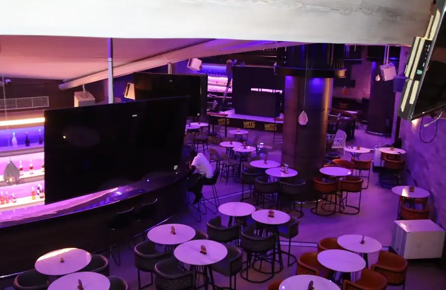 VIP Lounge